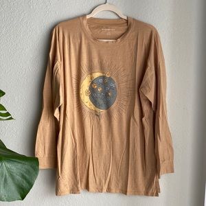 American Eagle VERY oversized long sleeve T